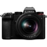 Panasonic Lumix S5 Mirrorless Camera with 20-60mm Lens